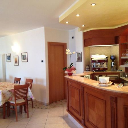 Residence Casa Maria Assenza di Brenzone Εξωτερικό φωτογραφία
