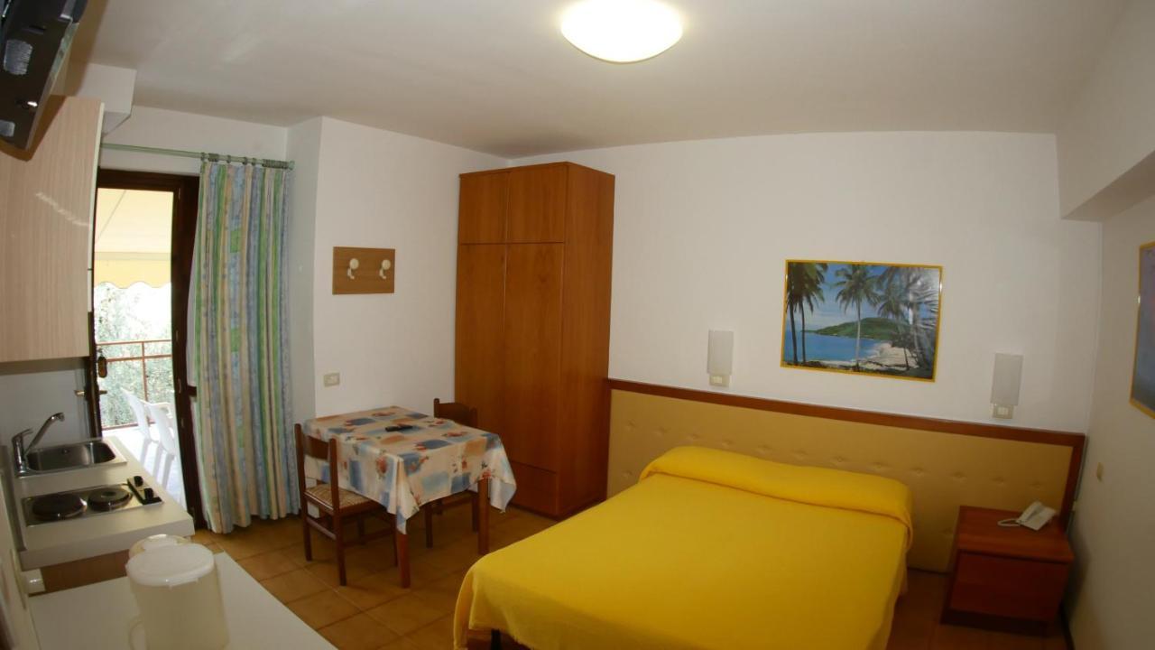 Residence Casa Maria Assenza di Brenzone Εξωτερικό φωτογραφία