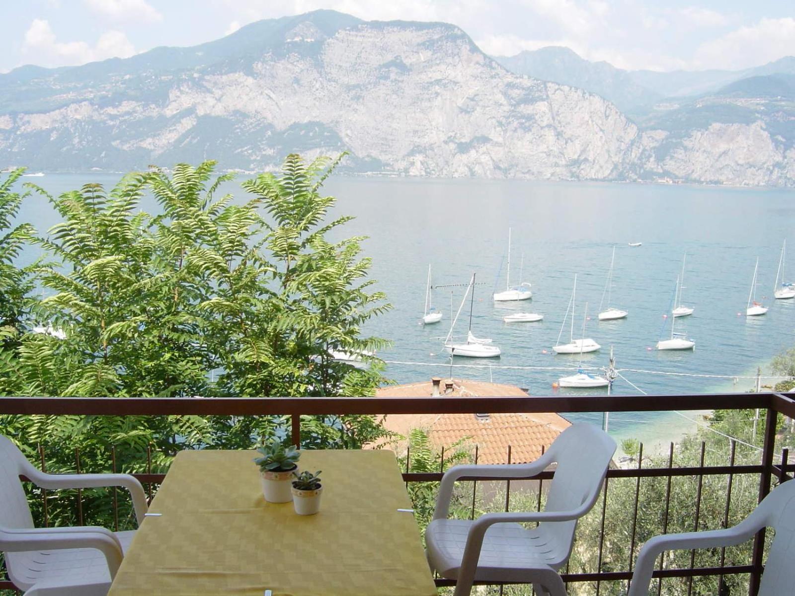 Residence Casa Maria Assenza di Brenzone Εξωτερικό φωτογραφία