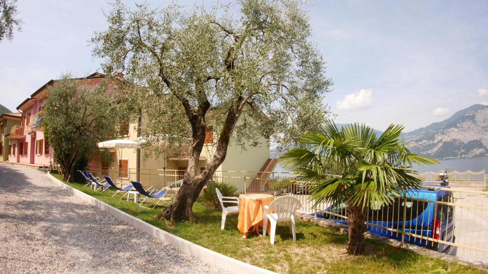 Residence Casa Maria Assenza di Brenzone Εξωτερικό φωτογραφία